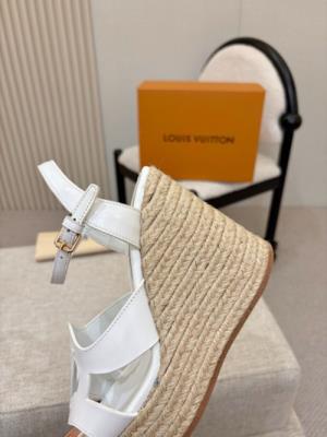 wholesale quality christian louboutin women model no. 167